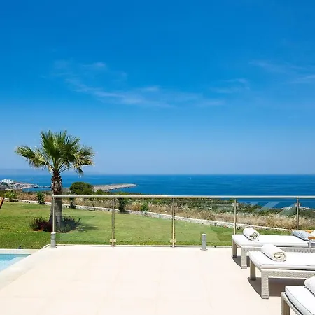 Elias Luxury Villa Kalathas