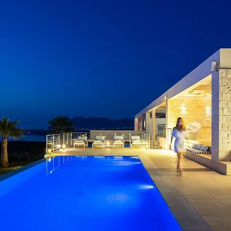 Elias Luxury Kalathas