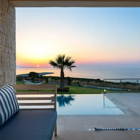 Elias Luxury
