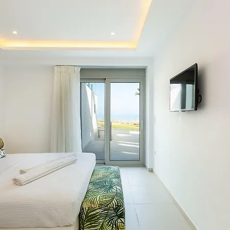 Elias Luxury *
