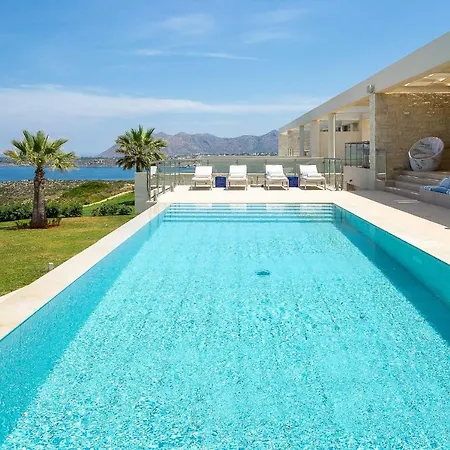 Elias Luxury Villa *