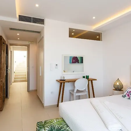 Elias Luxury Villa
